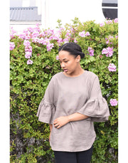 Liia Blouse Light Sand - Mahla Clothing